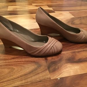 Aldo tan close toed wedge heels